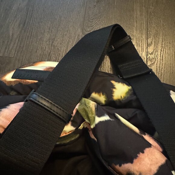 TED BAKER LONDON  Gianara Forager Puffer Nylon Drawstring Tote Bag Black Multi - Picture 9 of 12